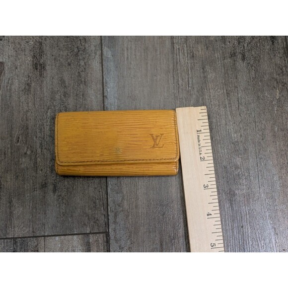 Louis Vuitton Epi Multicles Leather 4 Ring Key Case Yellow - Picture 5 of 5